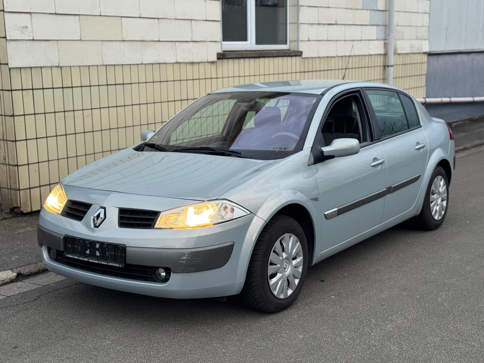 Renault Megane Limousine 1.6 16V Klima wenig Kilometer