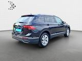 Volkswagen Tiguan Allspace Life 1.5 TSI DSG*AHK*NAVI*7Sitze - VW Tiguan Allspace Benzin Gebrauchtwagen