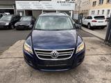 Volkswagen Tiguan 2.0 Sport & Style 4Motion Navi*SHZ*AHK - Volkswagen Tiguan aus 2010