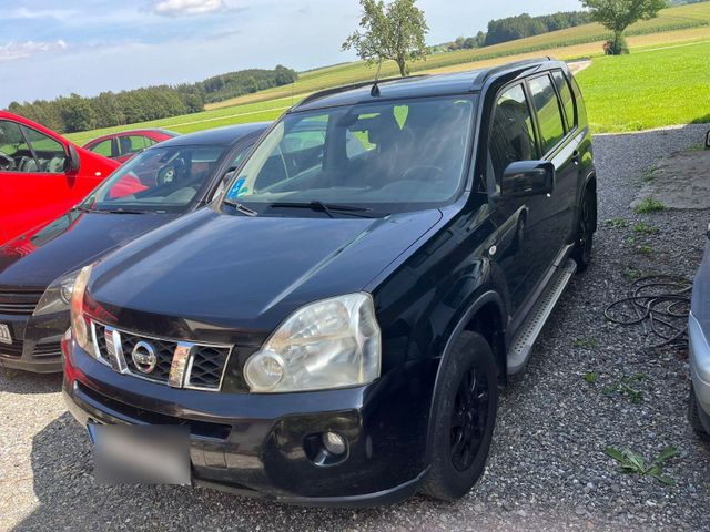 Nissan X-Trail 4x4  2.0 dCi TÜV bis 03/2025