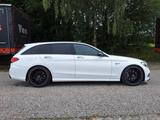 Mercedes-Benz C 43 AMG Mercedes-AMG C 43 4MATIC T Autom. M... - : Allradantrieb, Mercedes AMG
