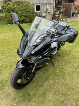 Suzuki GSX-S1000 GT Travel Edition