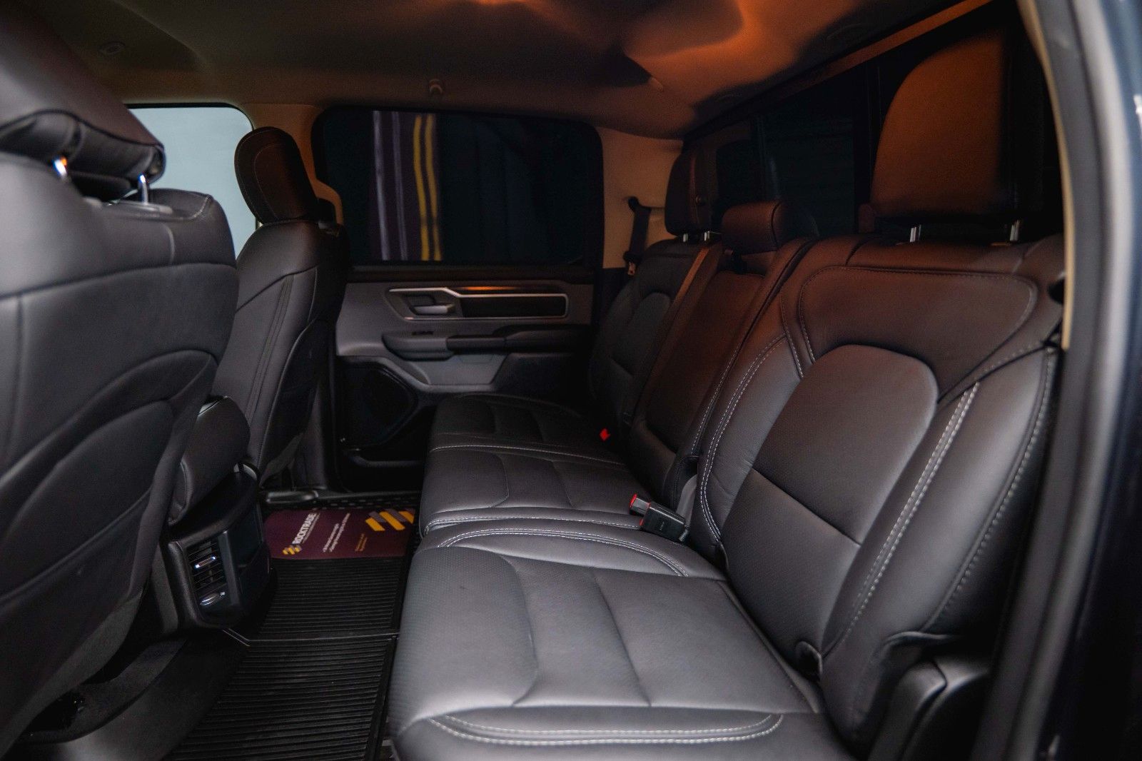 Fahrzeugabbildung Dodge RAM 5.7 V8 HEMI GEN 5 LONGBED MAXI *LED*6 Sitze*