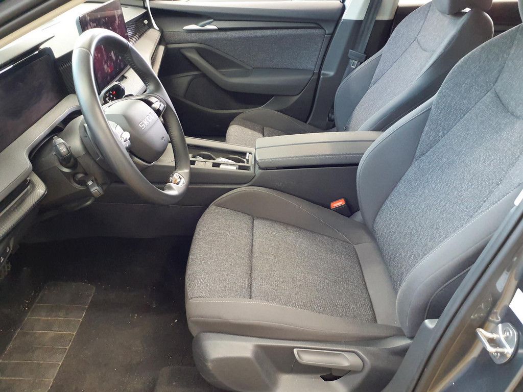 Skoda Superb - Bild 5