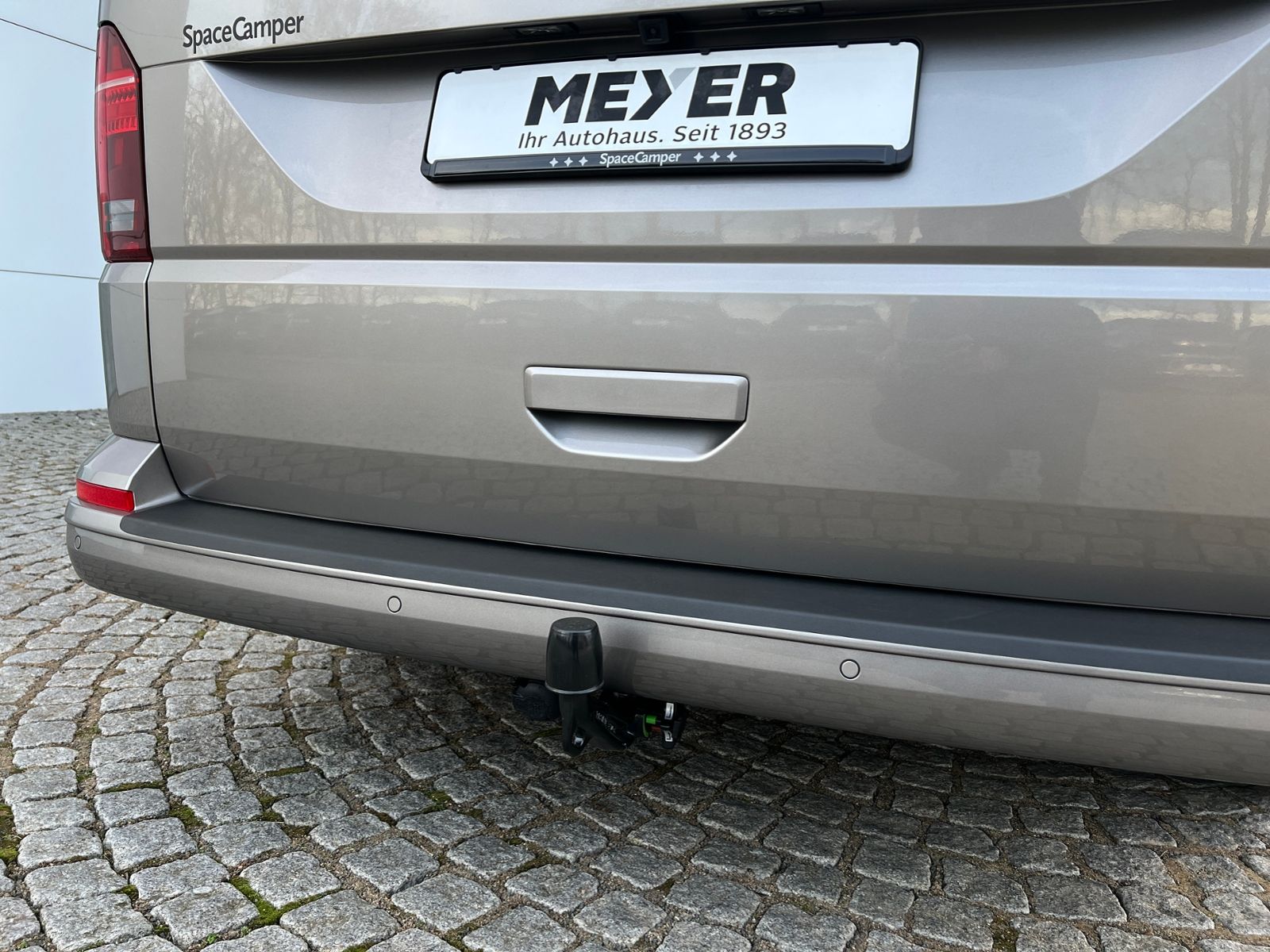 Fahrzeugabbildung Volkswagen T6.1 SpaceCamper Light Caravelle 2.0 TDI 4 Motio