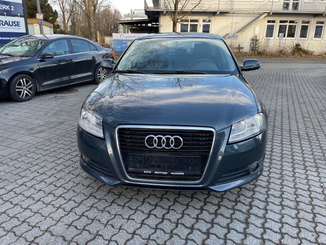 Audi A3 Sportback 1.6 TDI Attraction