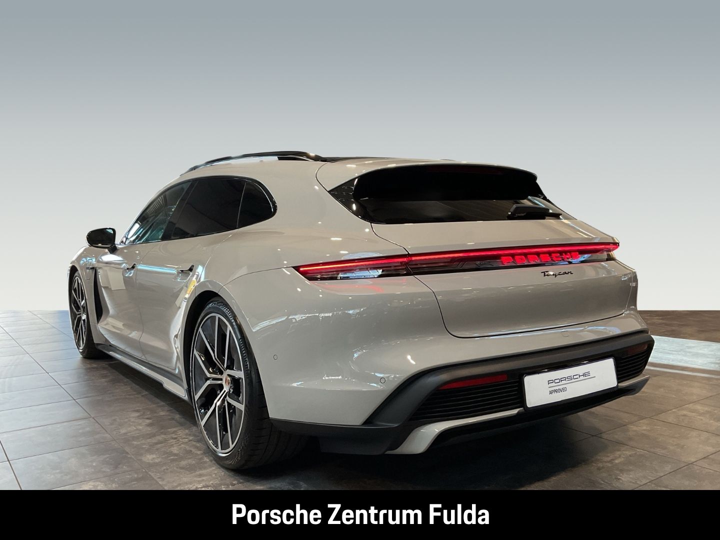 Porsche Taycan Sport Turismo Black Edition InnoDrive imagem 3