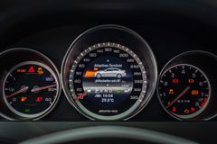 MERCEDES-BENZ C 63 AMG Coupe*H&K*PANO*LEDER*LED*MEMORY*DISTRON MERCEDES-BENZ C 63 AMG Coupe*H&K*PANO*LEDER*LED*MEMORY*DISTRON