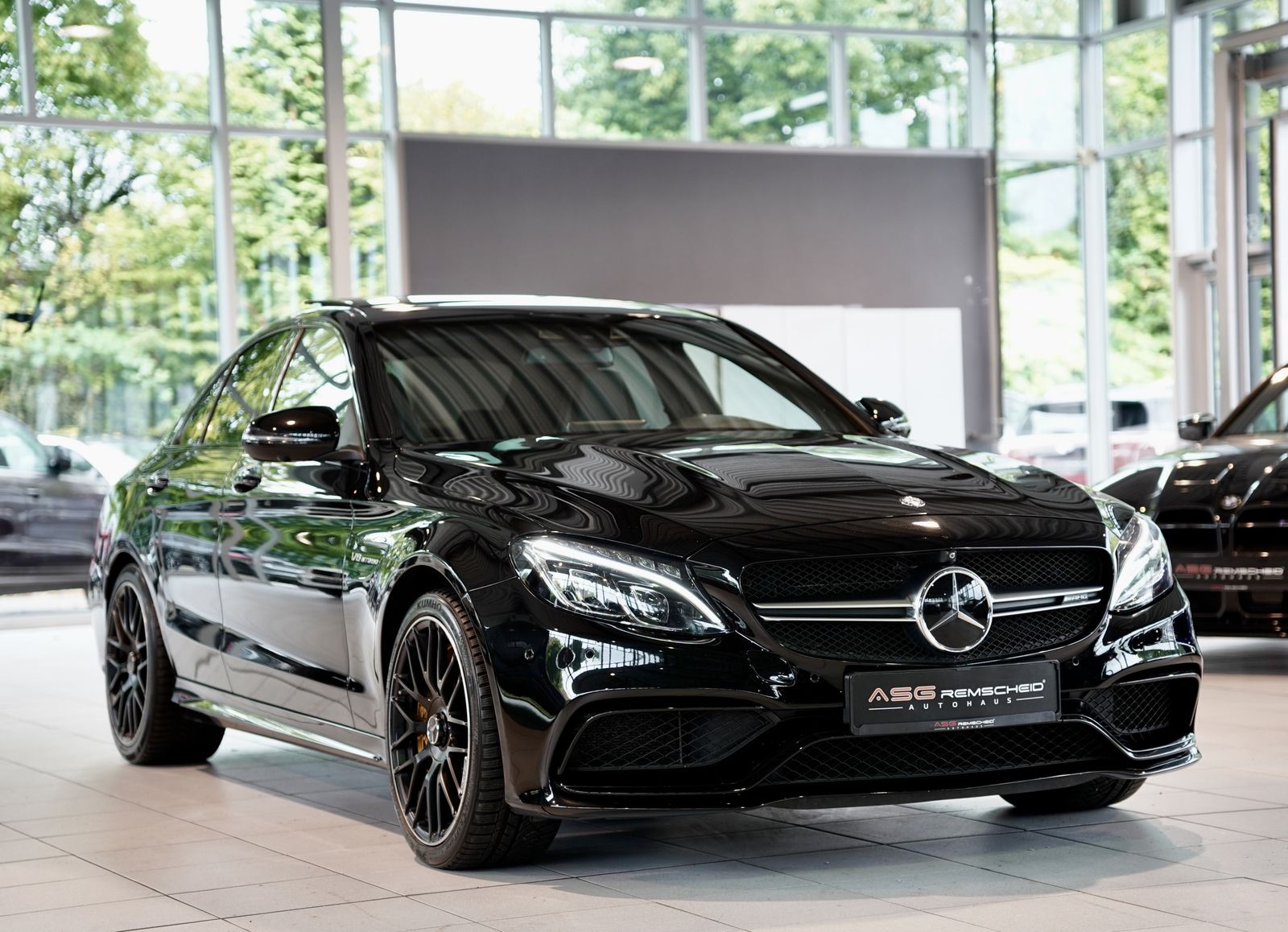 Mercedes Benz C 63 Amg