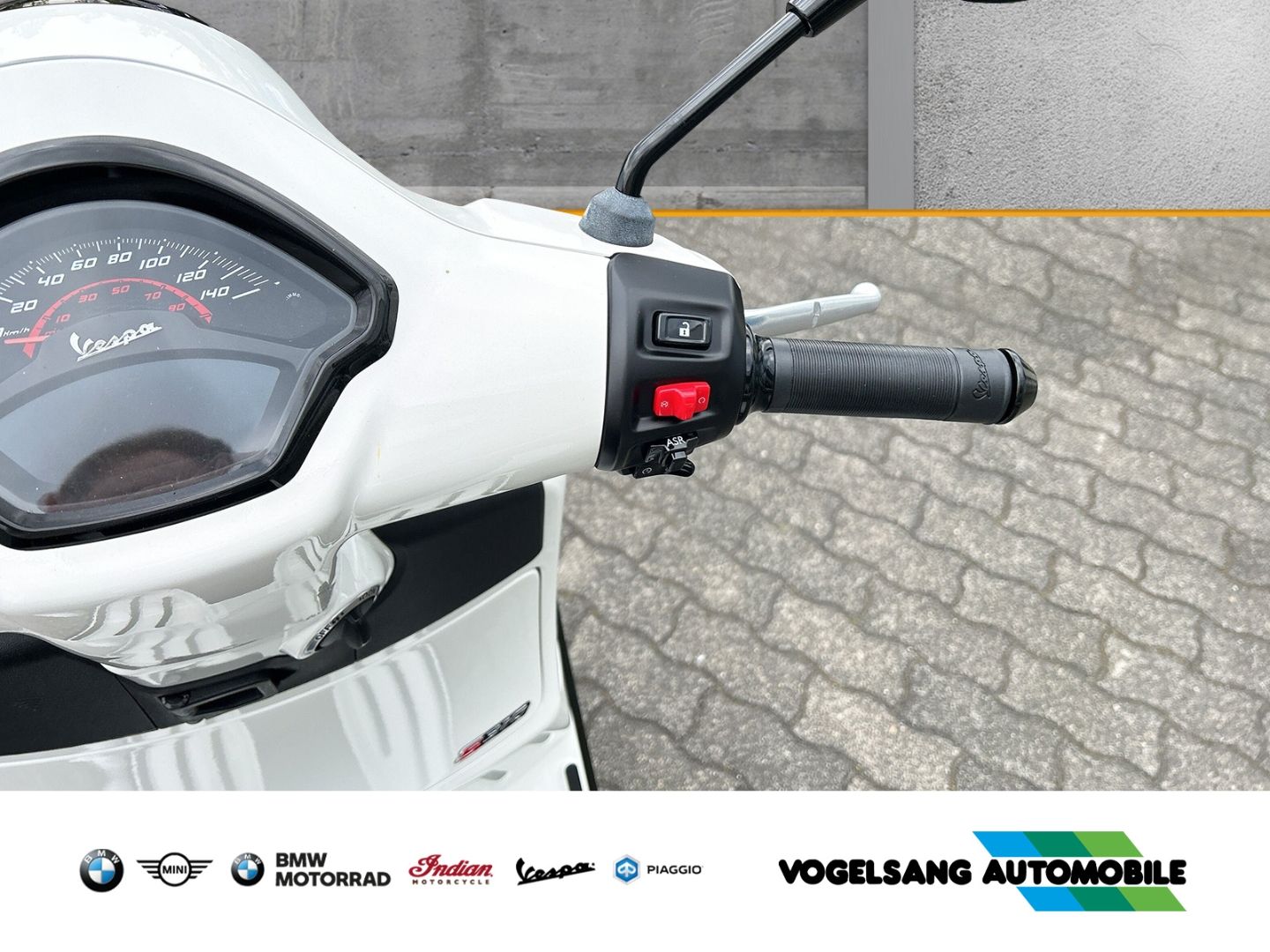 Fahrzeugabbildung Vespa GTS 125 Super Sport HPE, Voll LED, Keyless Ride,