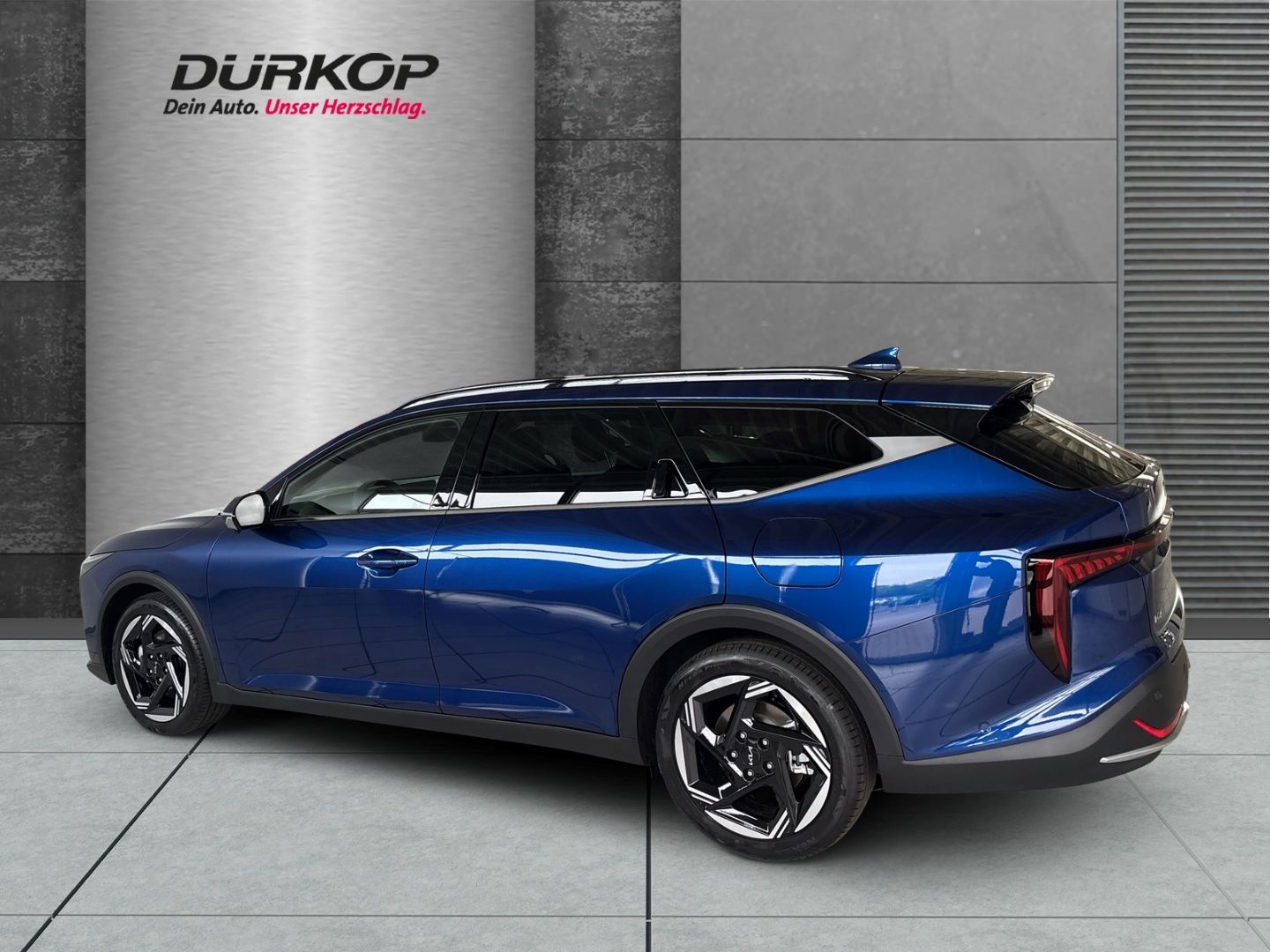 Kia K4 - Bild 2