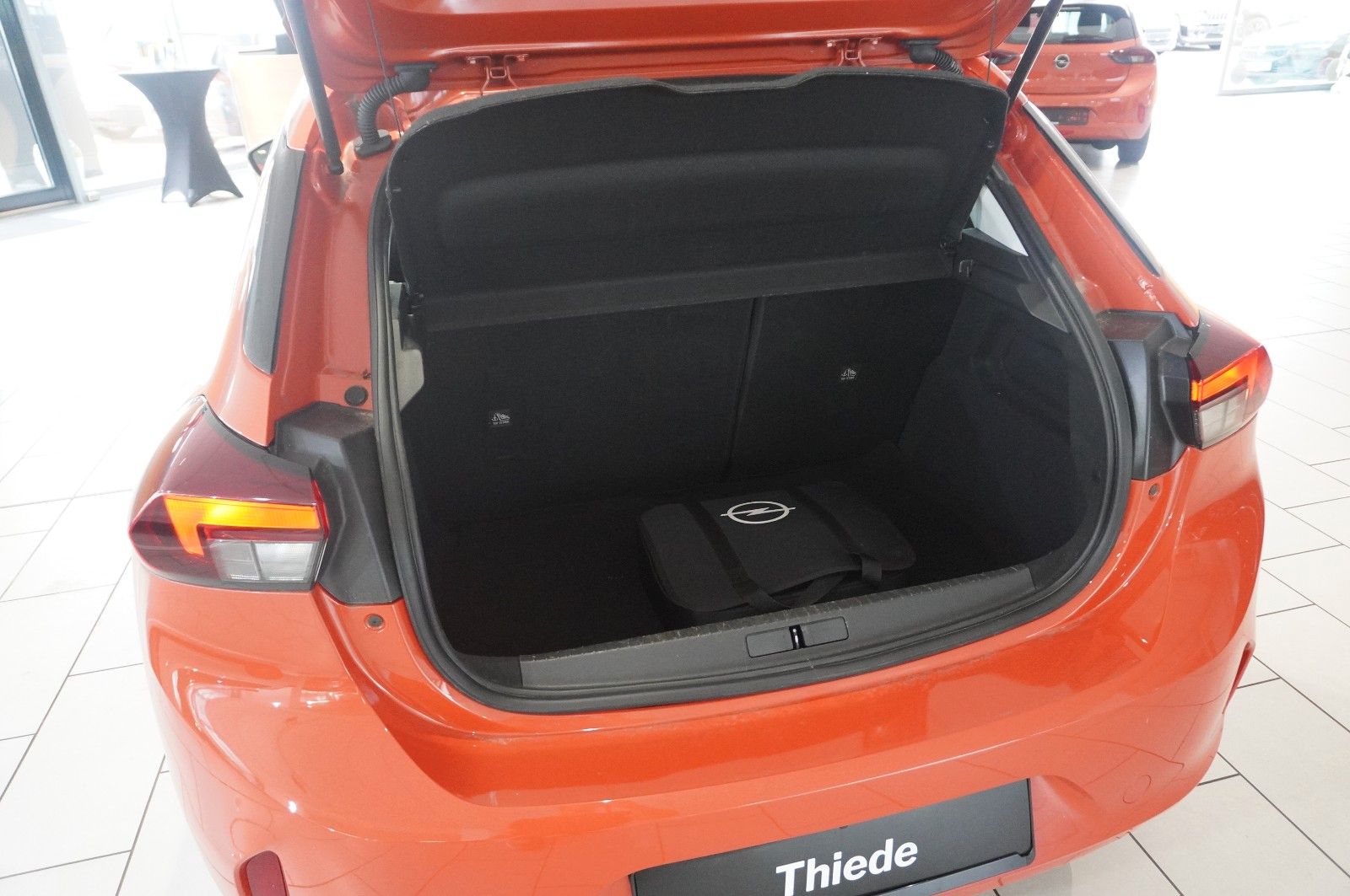 Fahrzeugabbildung Opel Corsa-e  EDITION 7,4kw/50kwh/Allwetter/ALU16"