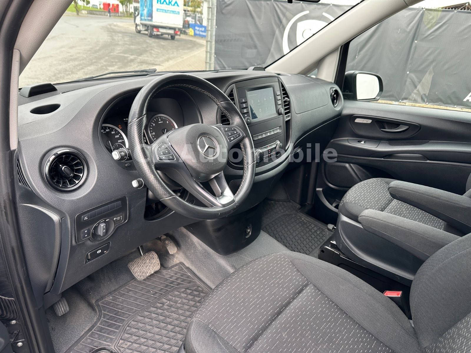 Fahrzeugabbildung Mercedes-Benz Vito Kasten 116 PRO Autom./Navi/Klima/Kamera/AHK