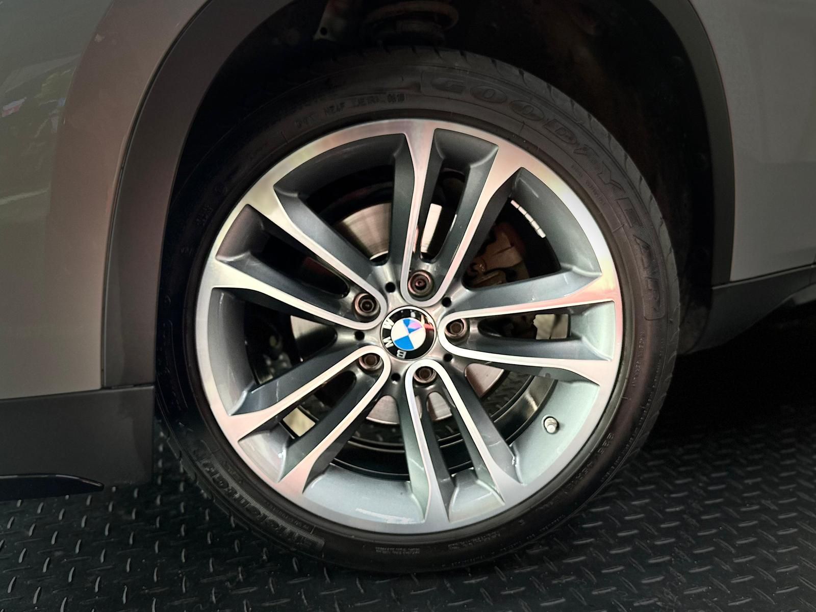 BMW X1 xD 25d SPORTPAKET XENON#AHK#SHZ#TEMP#PDC#18'' - Image 9