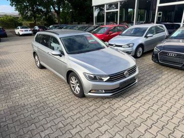 Volkswagen Passat Variant - 2