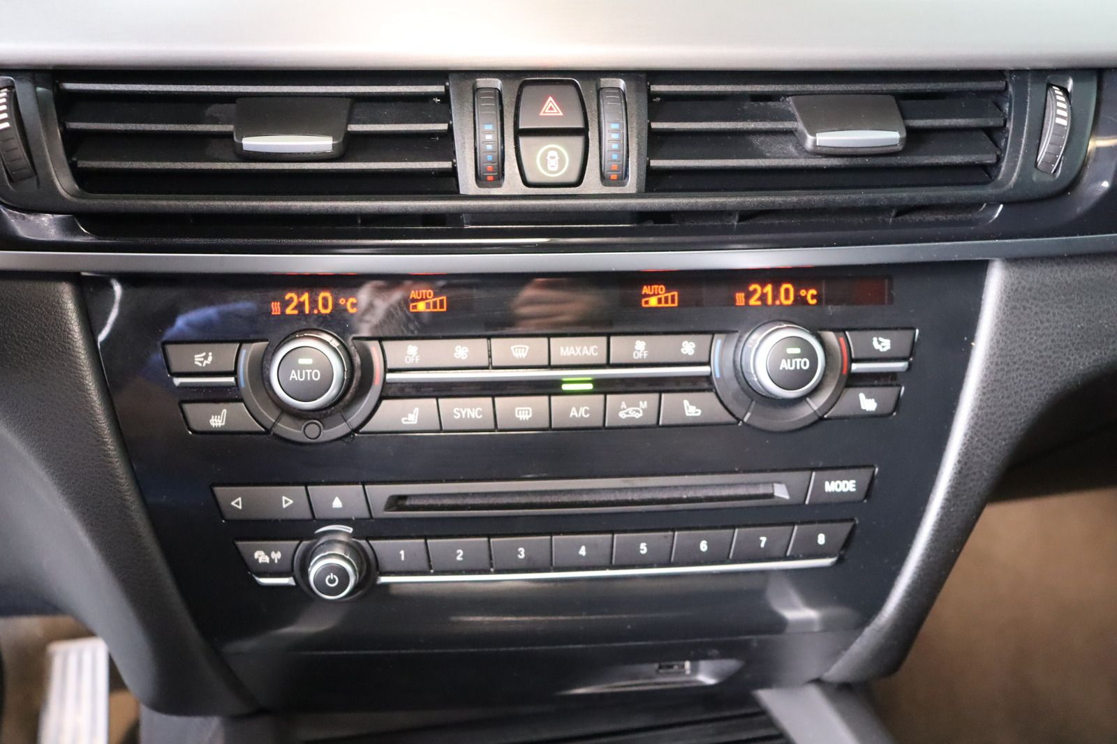 Fahrzeugabbildung BMW X5 xDrive * Memory * Sitzhzg./-lüftung