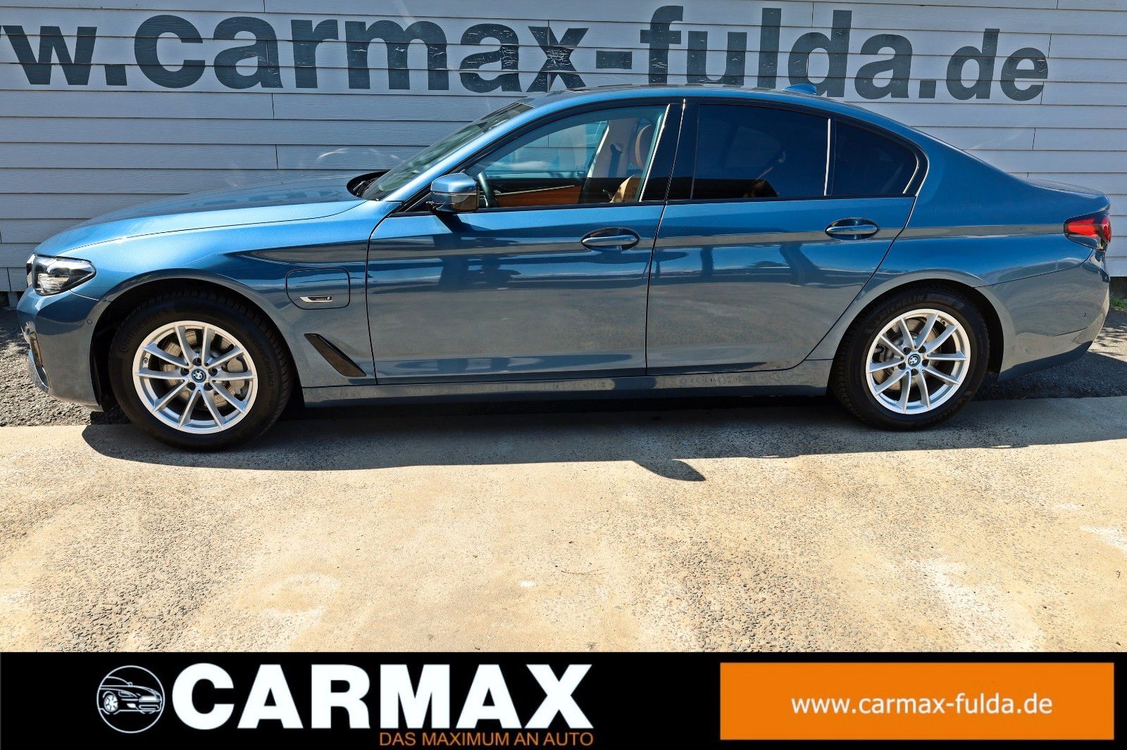 Fahrzeugabbildung BMW 530 e Lim.,Leder,Navi,LED,SH,H&K,Schiebedach