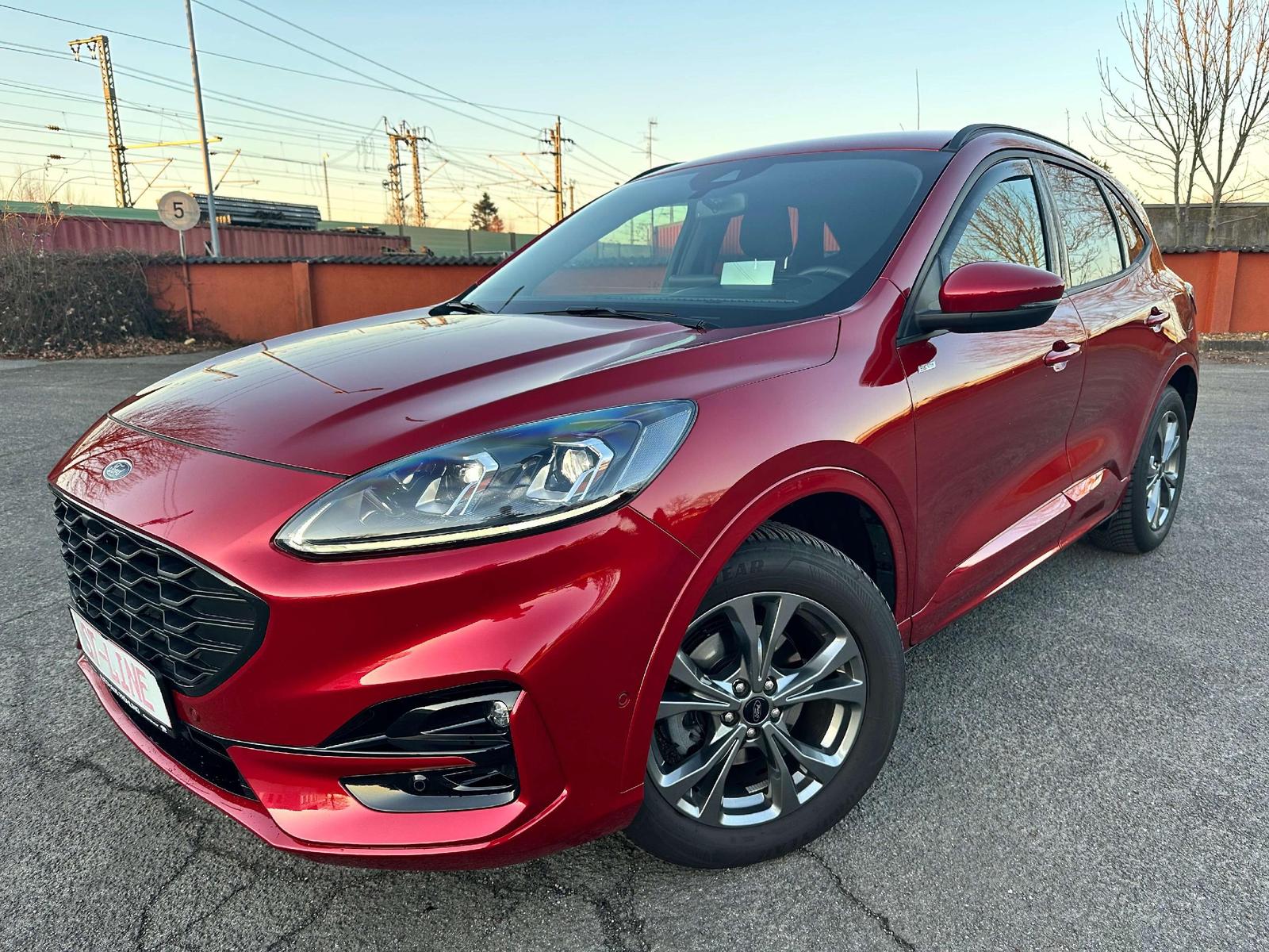 Ford Kuga ST-Line el. Klappe, ACC, Head-up