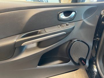 Renault Clio IV Limited *TEMPOMAT*PDC*TOUCH*BLUETOOTH*