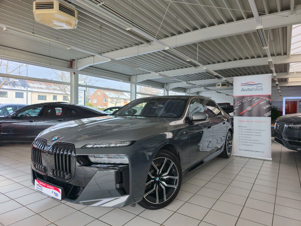 Image of BMW 740