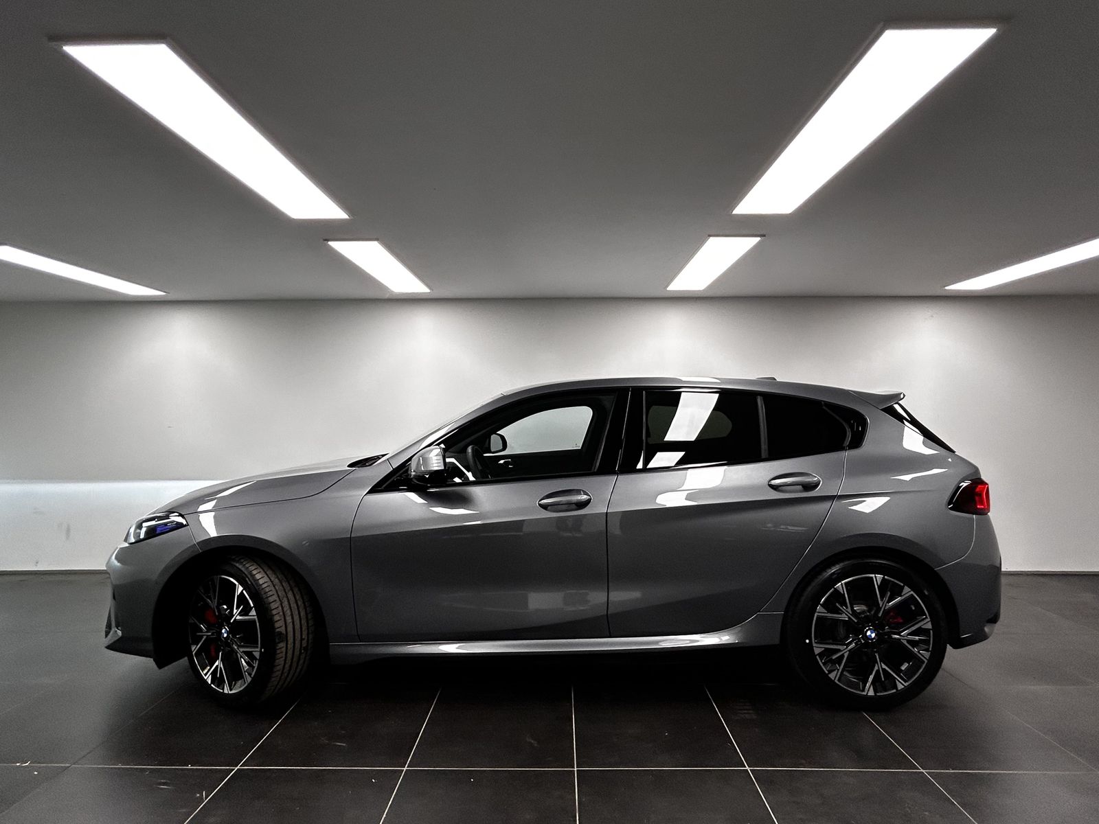 BMW 116 M Sportpaket Pro Harman/Kardon Head-Up DAB L imagem 2