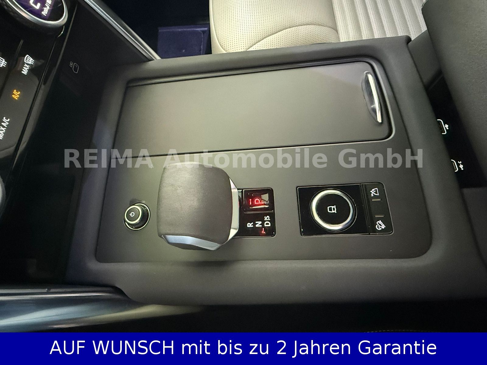 Fahrzeugabbildung Land Rover Discovery 5 HSE P360 AWD, Pano