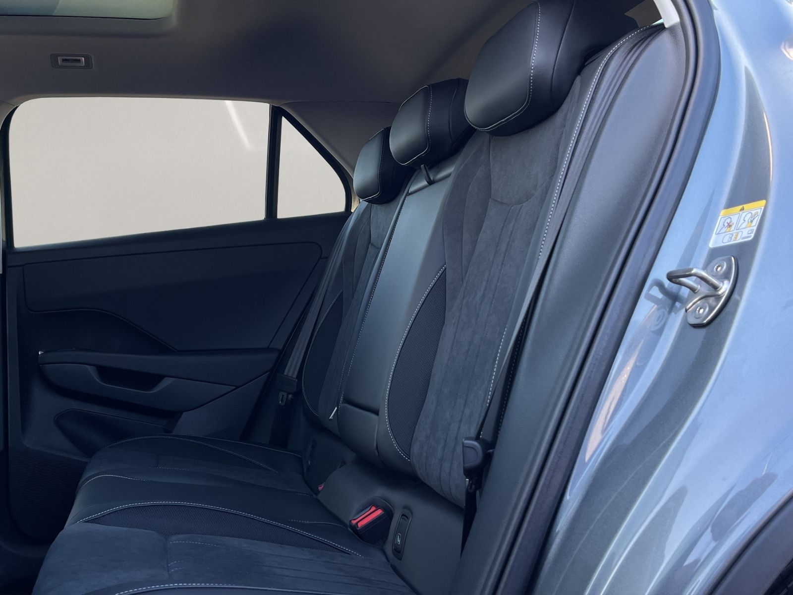 Volkswagen T-Roc - Bild 10