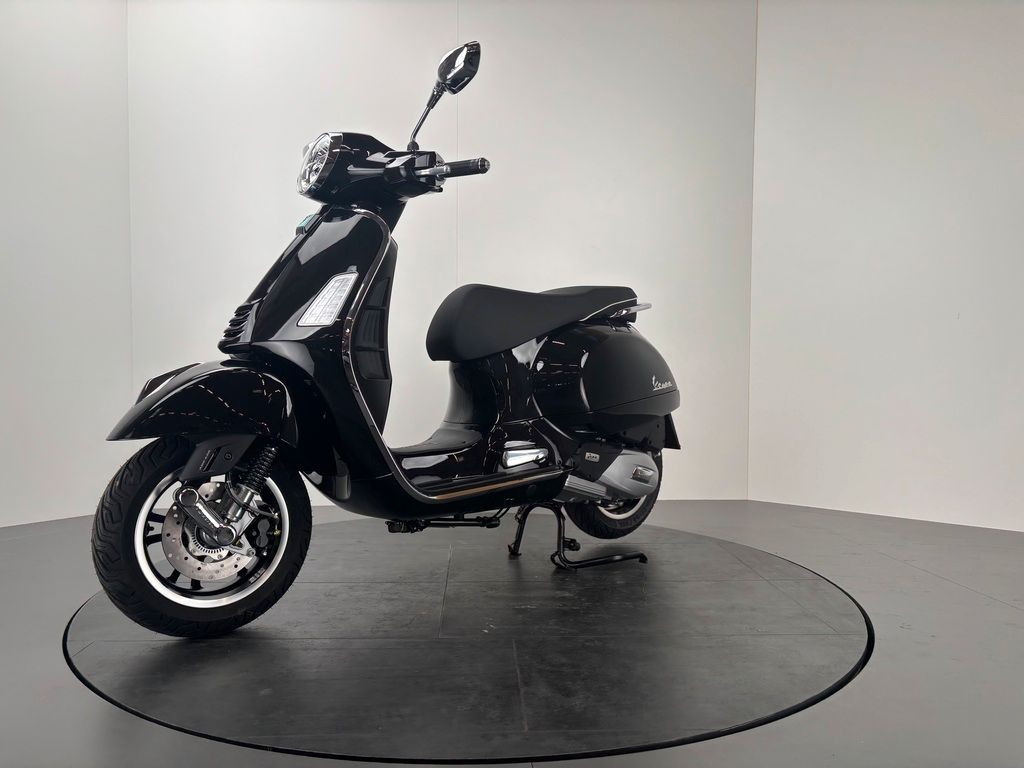 Fahrzeugabbildung Vespa GTS 125 FL SUPER *2026 NEUFAHRZEUG*