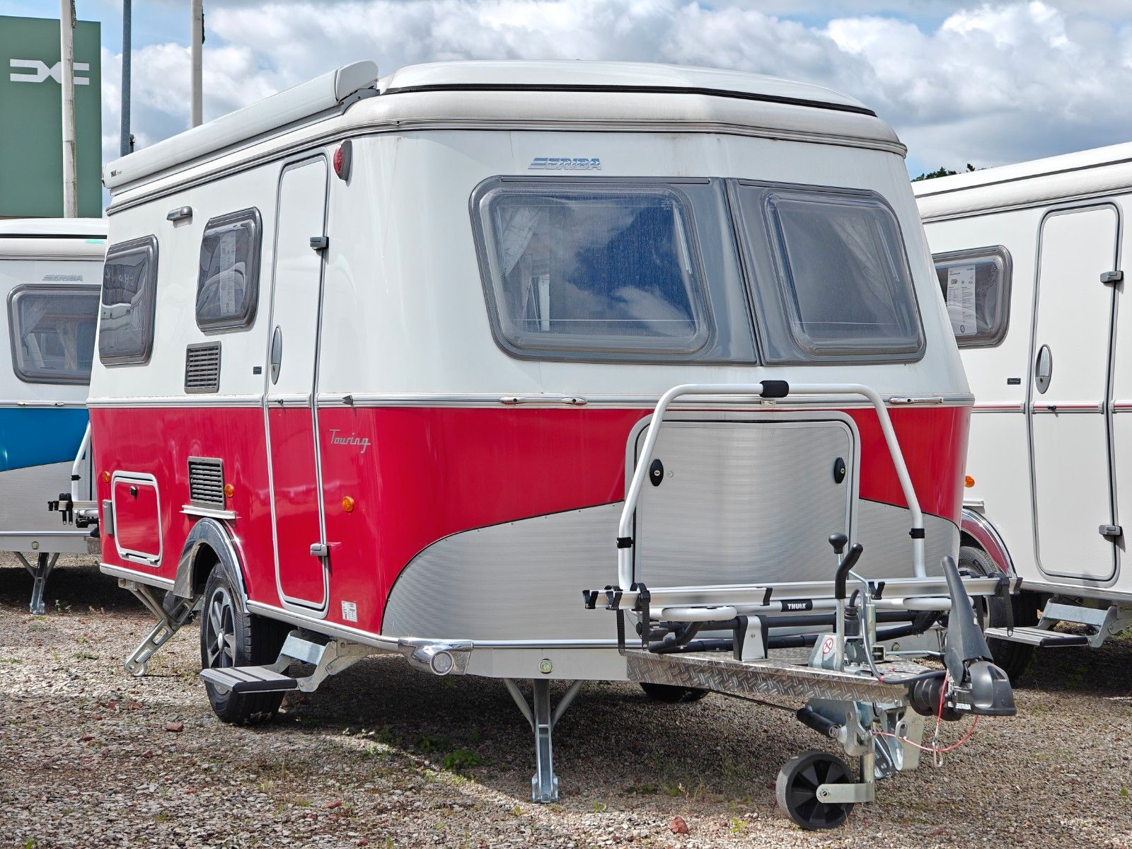 Fahrzeugabbildung HYMER / ERIBA / HYMERCAR Touring 542 Tango Red - JETZT 6.844€ SPAREN !!!