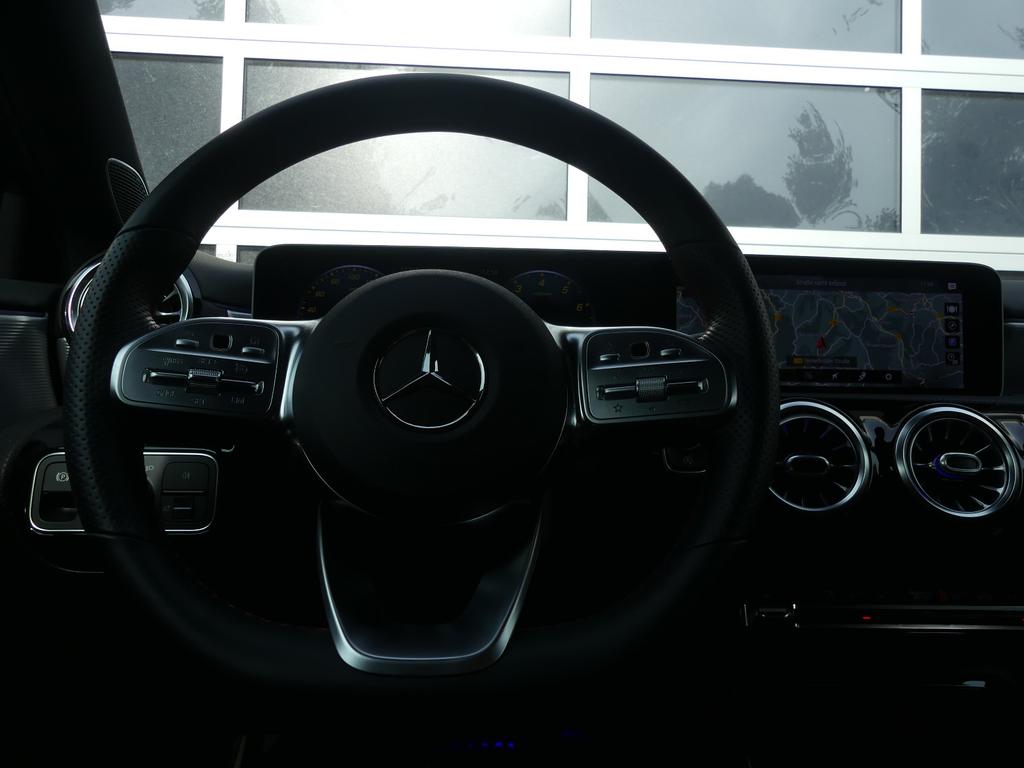 Mercedes-Benz A 35 AMG