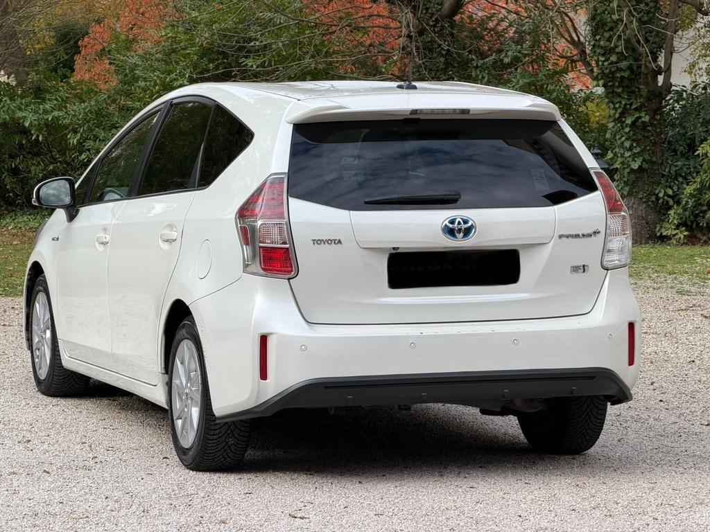 Toyota Prius+