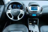 Hyundai ix35 4wd 2.0 Automatik*PDC*NAVI*ALLRAD - Hyundai ix35 mit Diesel-Antrieb: Sitzheizung, mit Klimaanlage