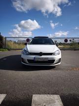 Volkswagen Golf 7  zu verkaufen - Volkswagen Golf mit Diesel-Antrieb: Coupe