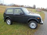 Lada Niva 4x4 ALLRAD Grün org 10 Tkm TOP ZUSTAND!!!! - Lada Niva: Pickup