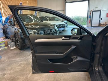 MYAUTOCENTER – Gebraucht- und Jahreswagen mit Werkstattservice in Pfaffenhofen Volkswagen Passat Variant Comfortline *4Motion*Kamera*AHK*