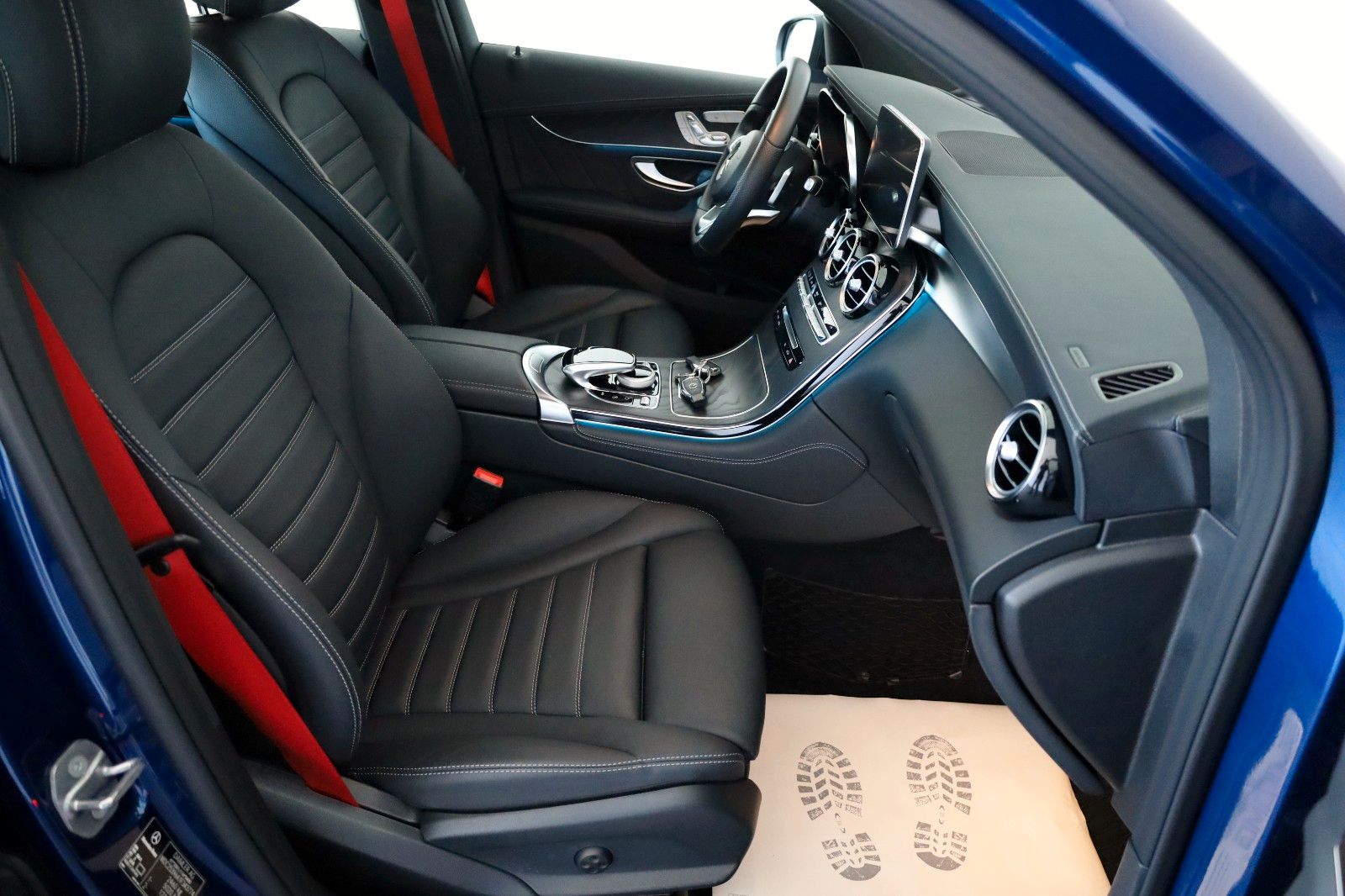 Fahrzeugabbildung Mercedes-Benz GLC 43 AMG 4M Leder,Navi,LED,Panorama,Burmester