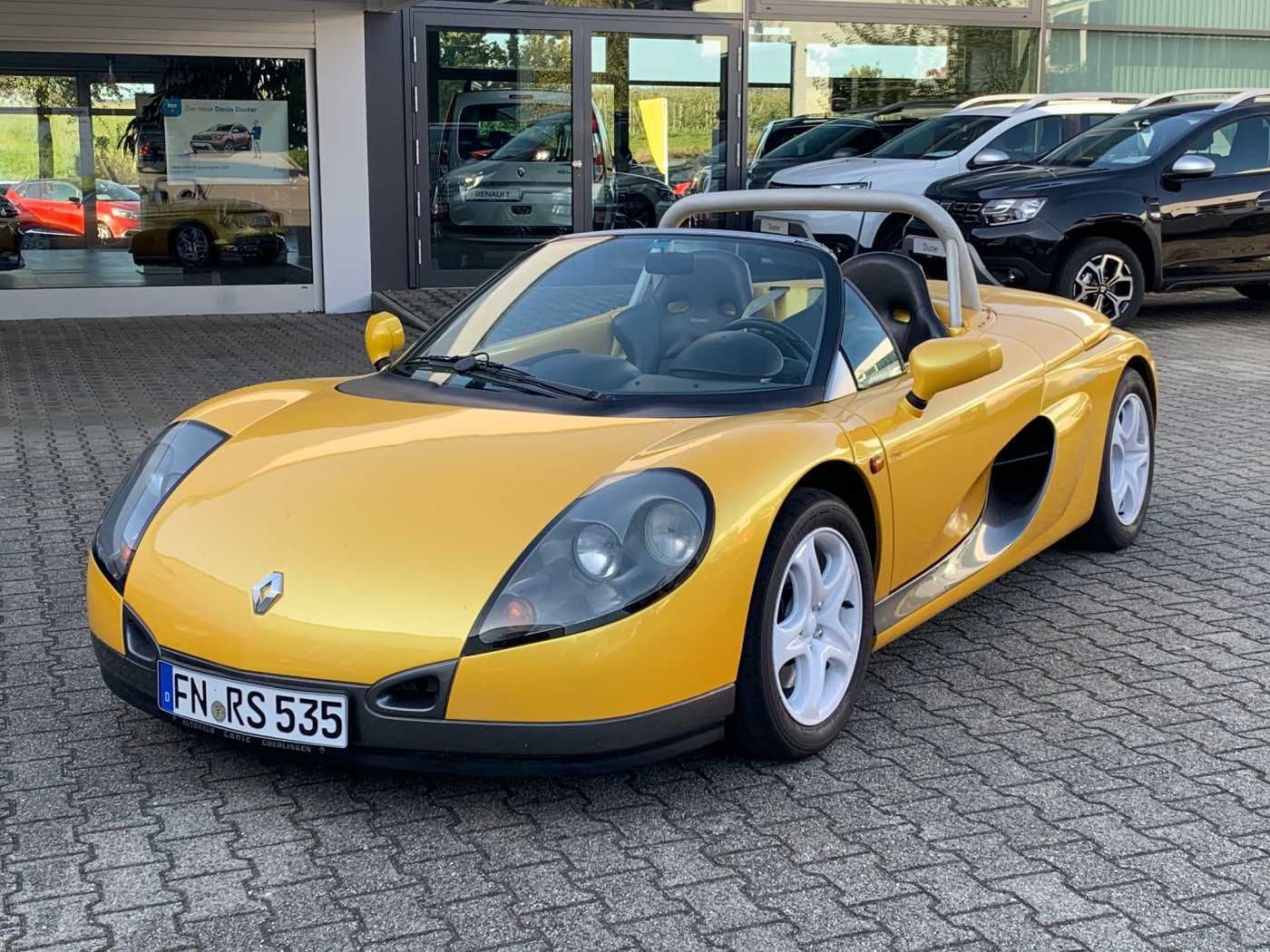 Fahrzeugabbildung Renault Spider Sport 2.0 Windschutz-Scheibe 1. Hand