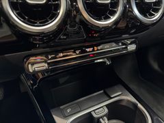 MERCEDES-BENZ A 200 Progressive*LED*CAM*LEDER*WIDE*STANDHZG*