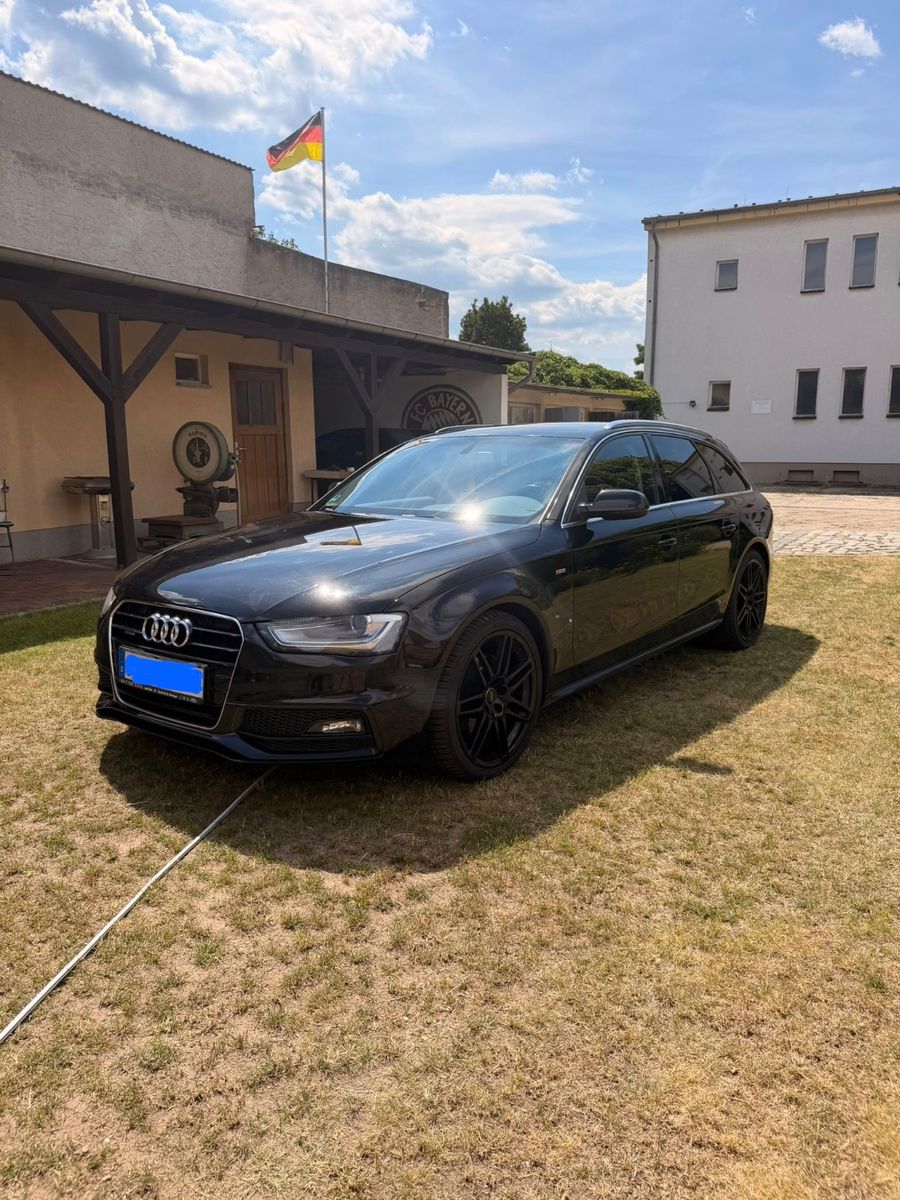 AUDI A4 2.0 TDI 110kW quattro S line Avant 