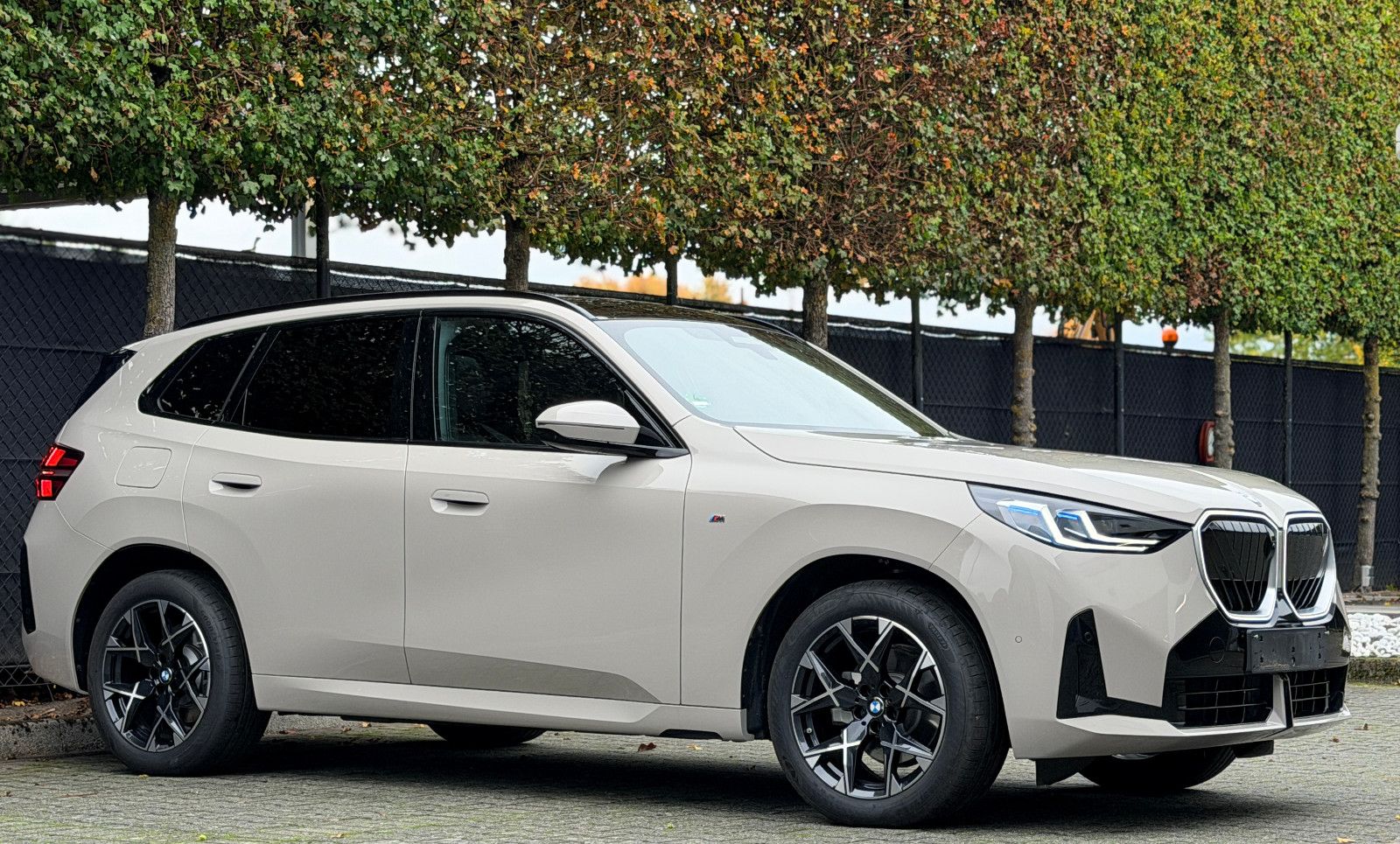 BMW X3 30e xDrive M Sport Luxury Pano ACC HUD FULL imagem 3