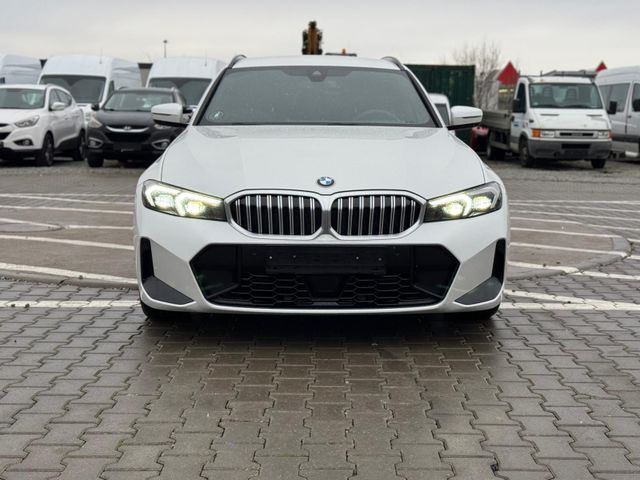 BMW 330 i M-PAKET*LEDER*NAVI*XENON*KAMERA