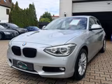 BMW 118 i Advantage *BiXenon*SHZ*PDC* - silberne BMW 118