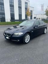 BMW F10 5er BMW 530D - BMW aus 2010: 5er