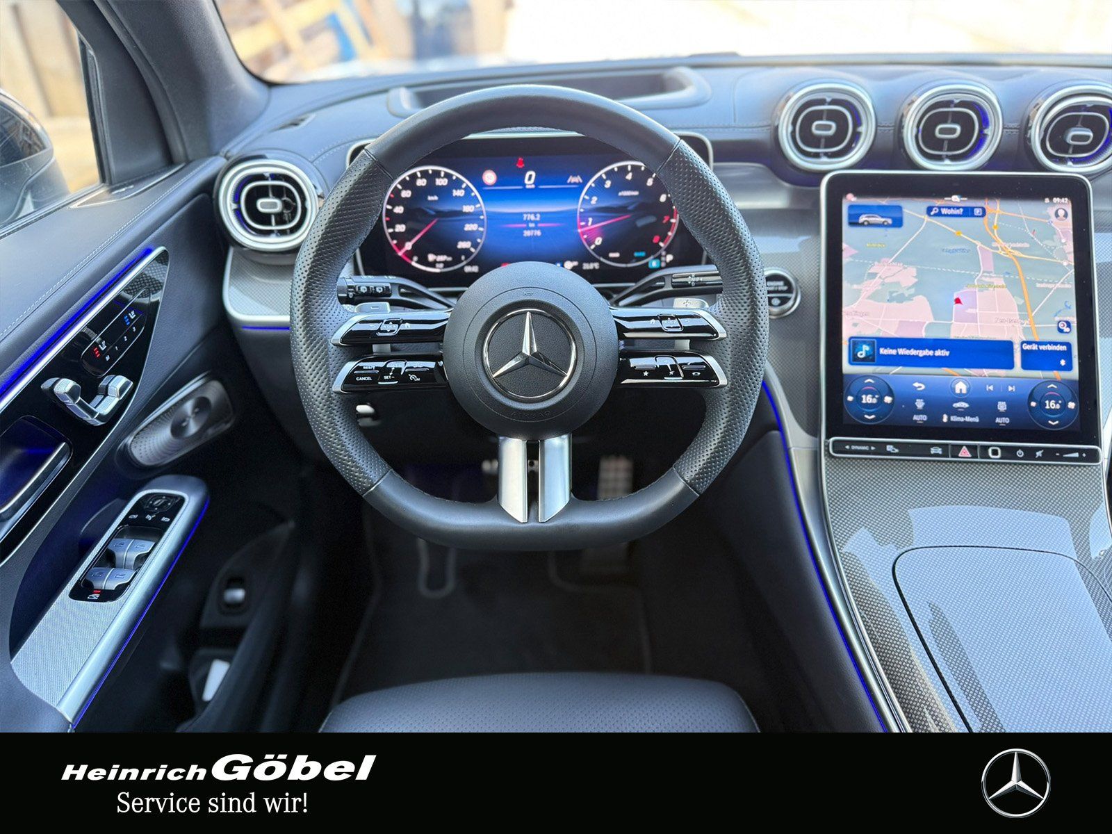 Fahrzeugabbildung Mercedes-Benz GLC 300 AMG*FULL*HEAD-UP*BURMESTER*AHK*SITZKLIMA