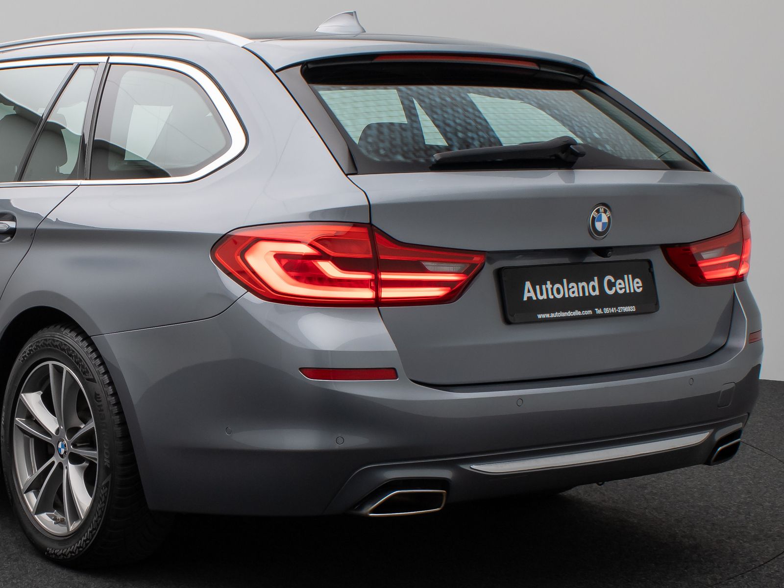 Fahrzeugabbildung BMW 540i xD Luxury Line Kamera HUD HiFi Komfort AHK