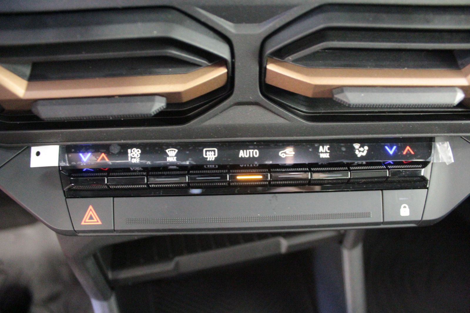 Fahrzeugabbildung Dacia Bigster mild hybrid 140 Extreme *Winter+*City*