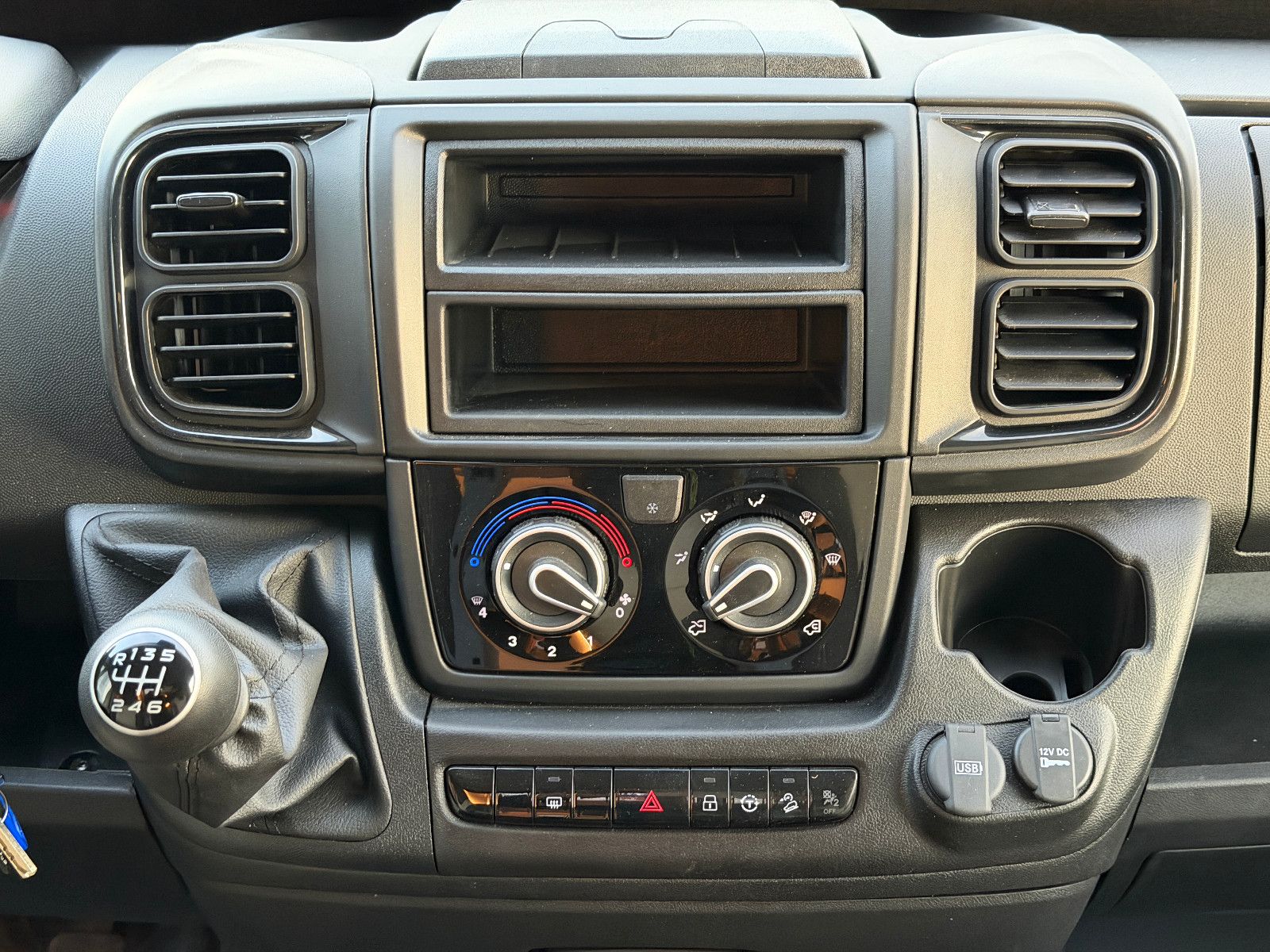 Fahrzeugabbildung XGO X Van 5 - Modell 2026