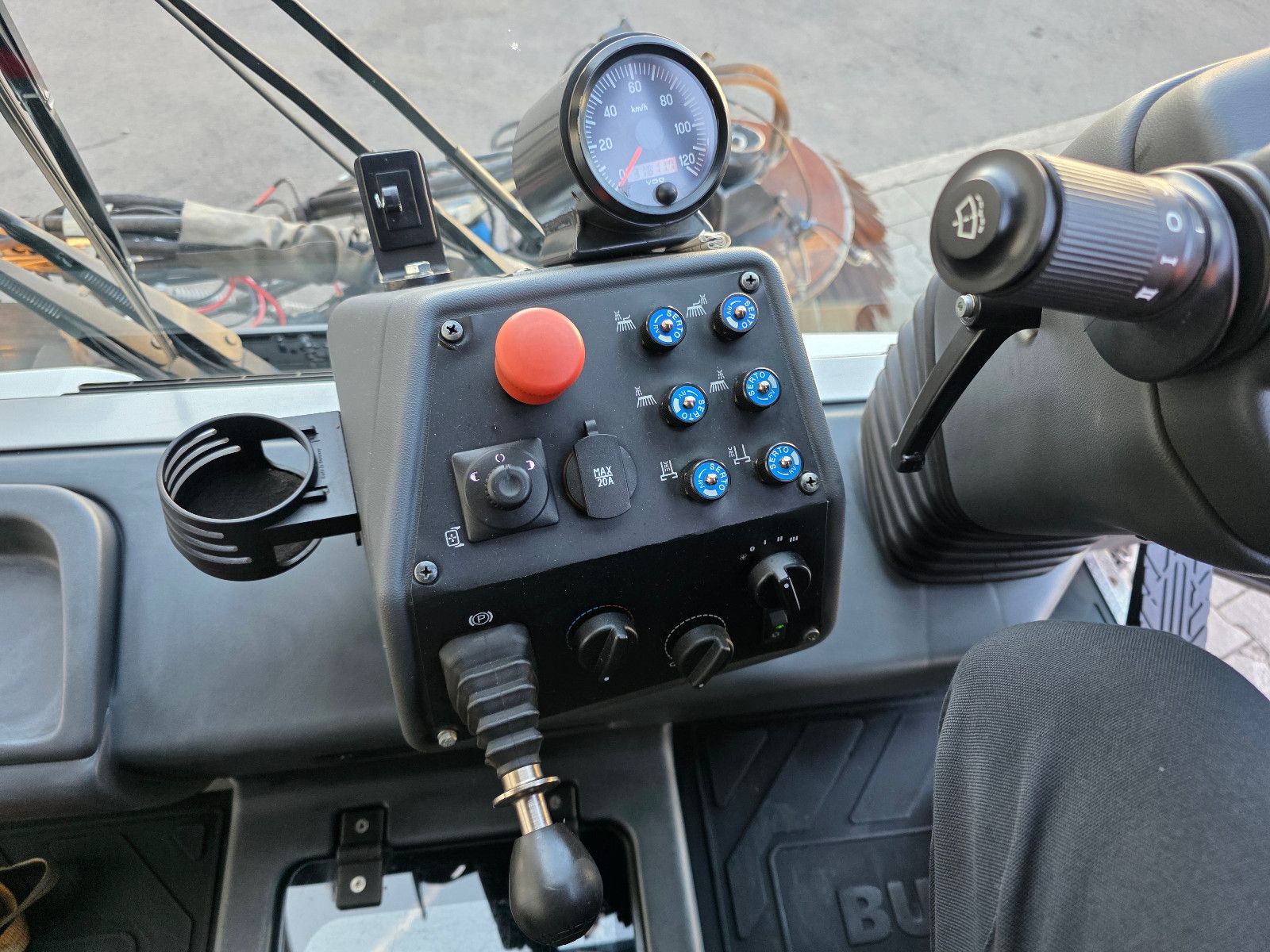 Fahrzeugabbildung Andere Bucher CityCat 5006