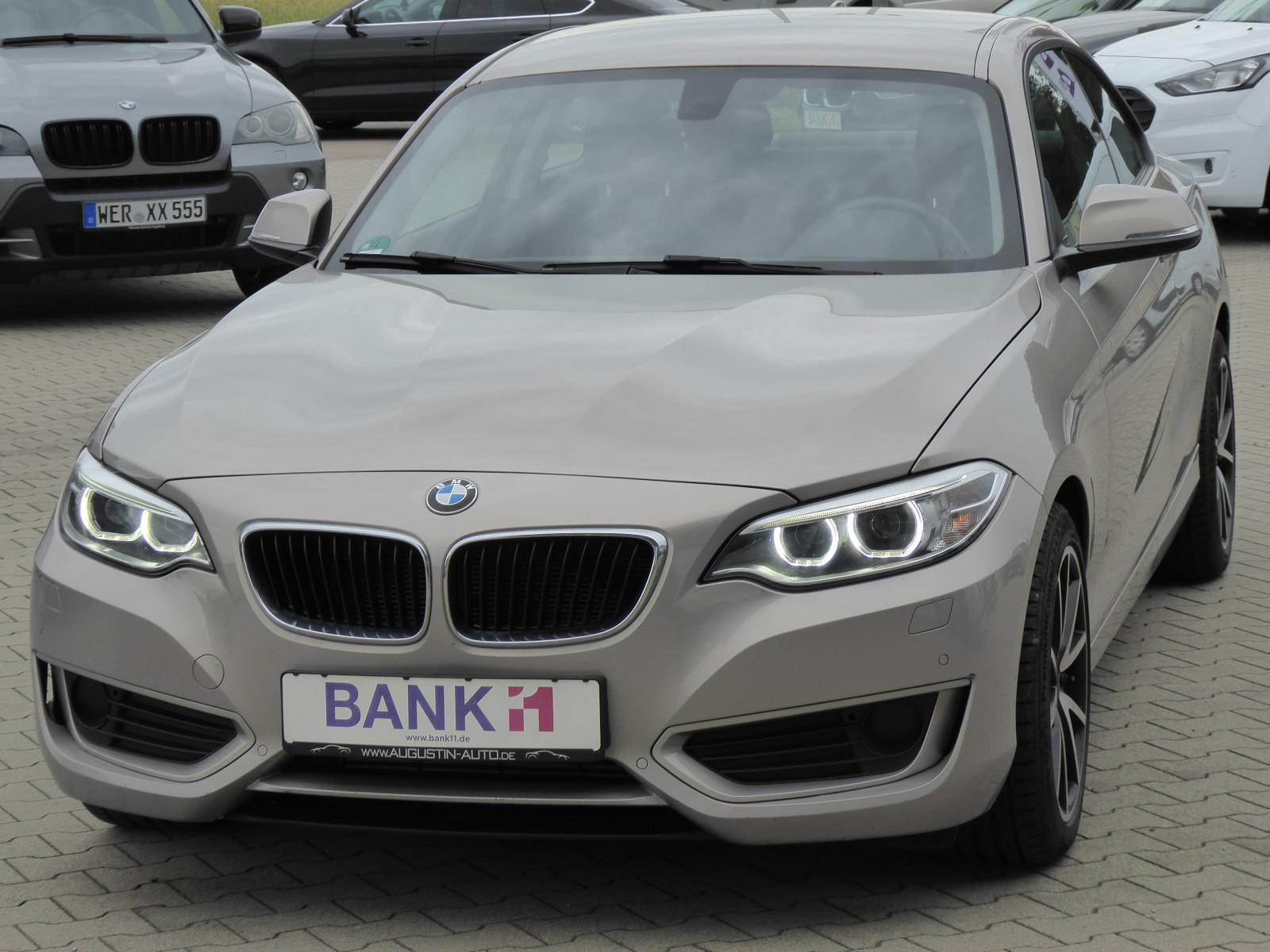 BMW 220i Coupe aut Xenon/Klimaautom./PDC uvm.
