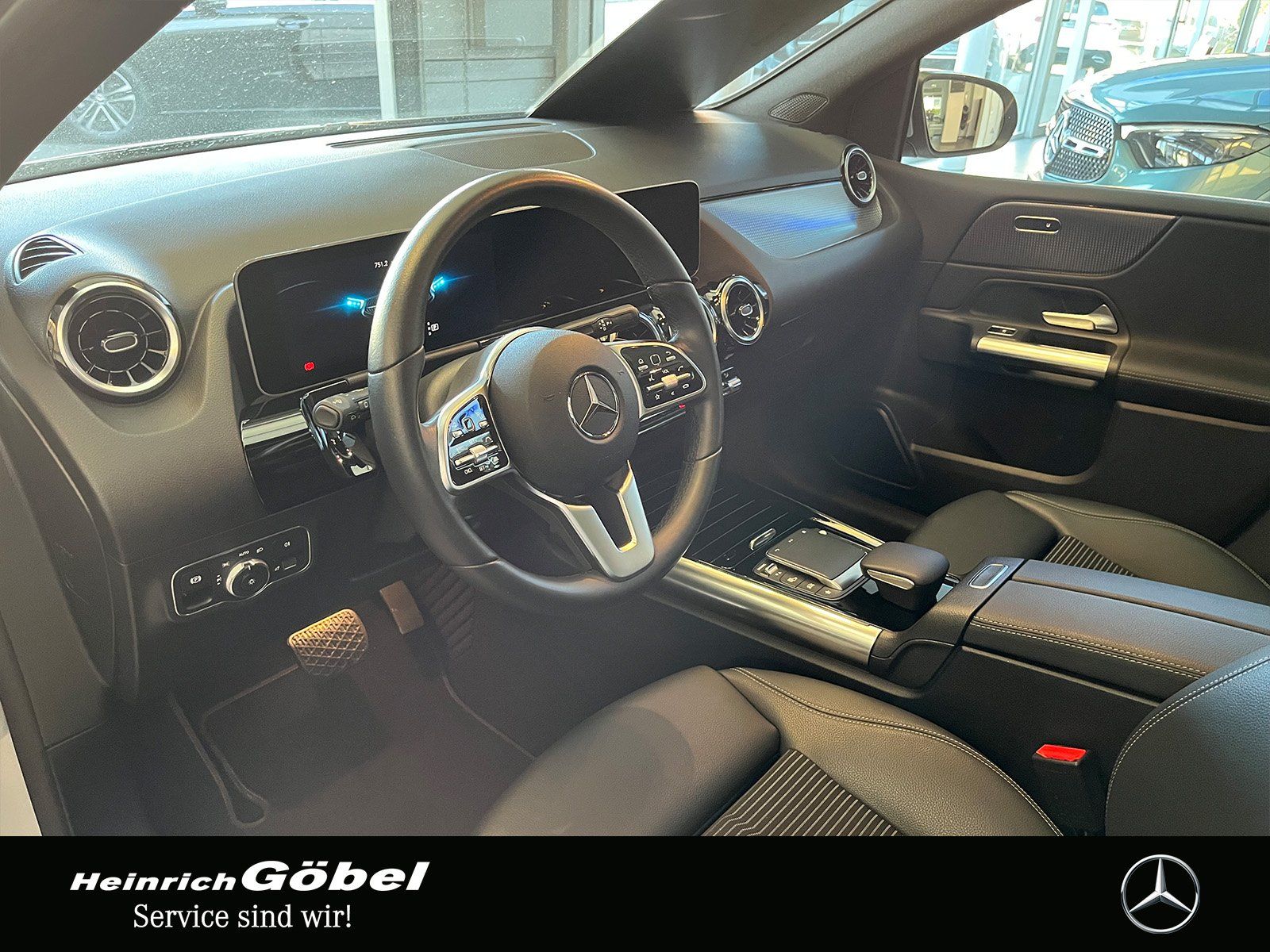 Fahrzeugabbildung Mercedes-Benz B 250 PROGRESSIVE+PANO+360°-KAM+NAVI+DISTRONIC+